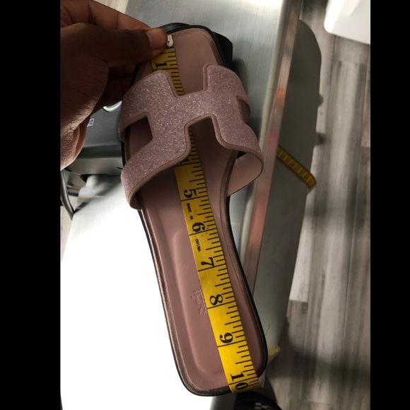 Hermes Oran Sandals - Picture 14 of 14